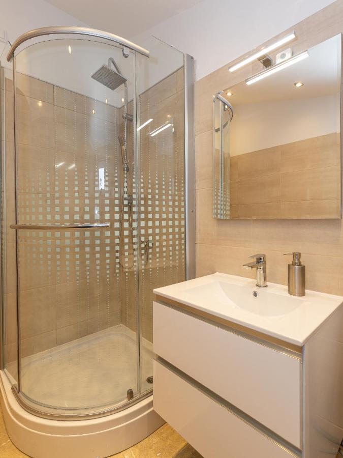 Ana Apartment *