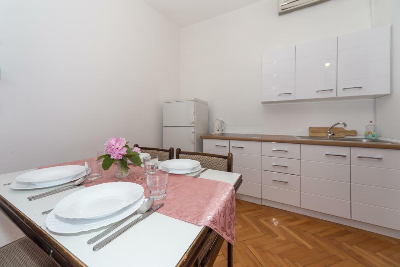 Apartment Ana